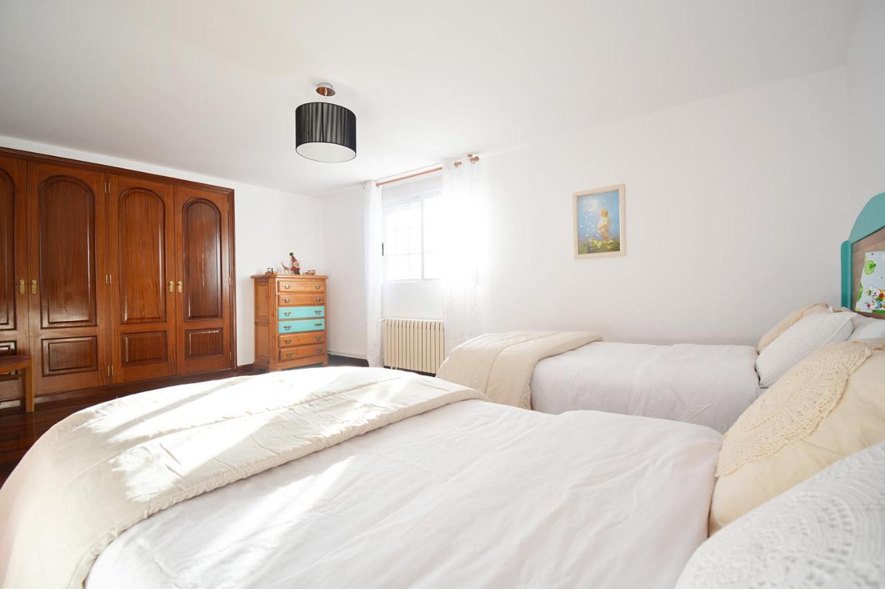 Casa Con Jardin En Vilanova De Arousa Holiday home Pontevedra